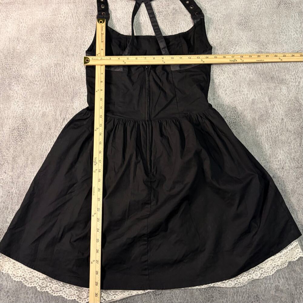 Pinafore Lace Sleeveless Black Mini Dress - Picture 7 of 7